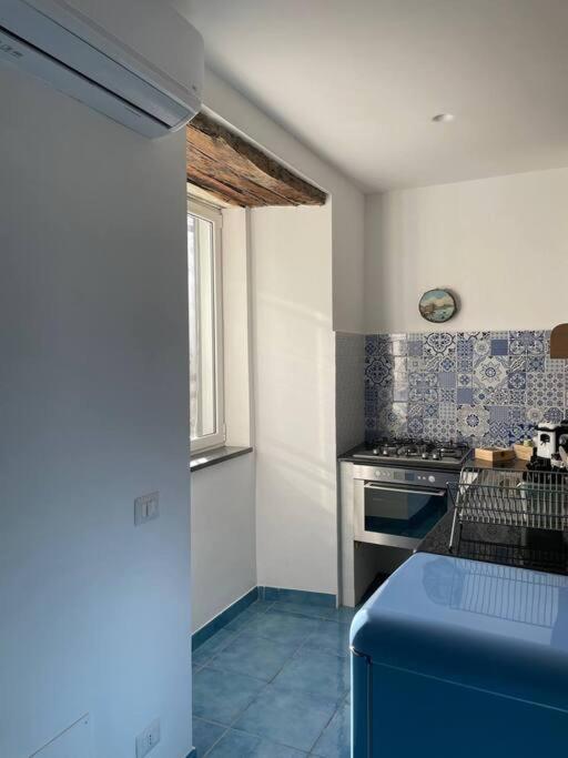 Appartement A Commedia Napulitana Naples